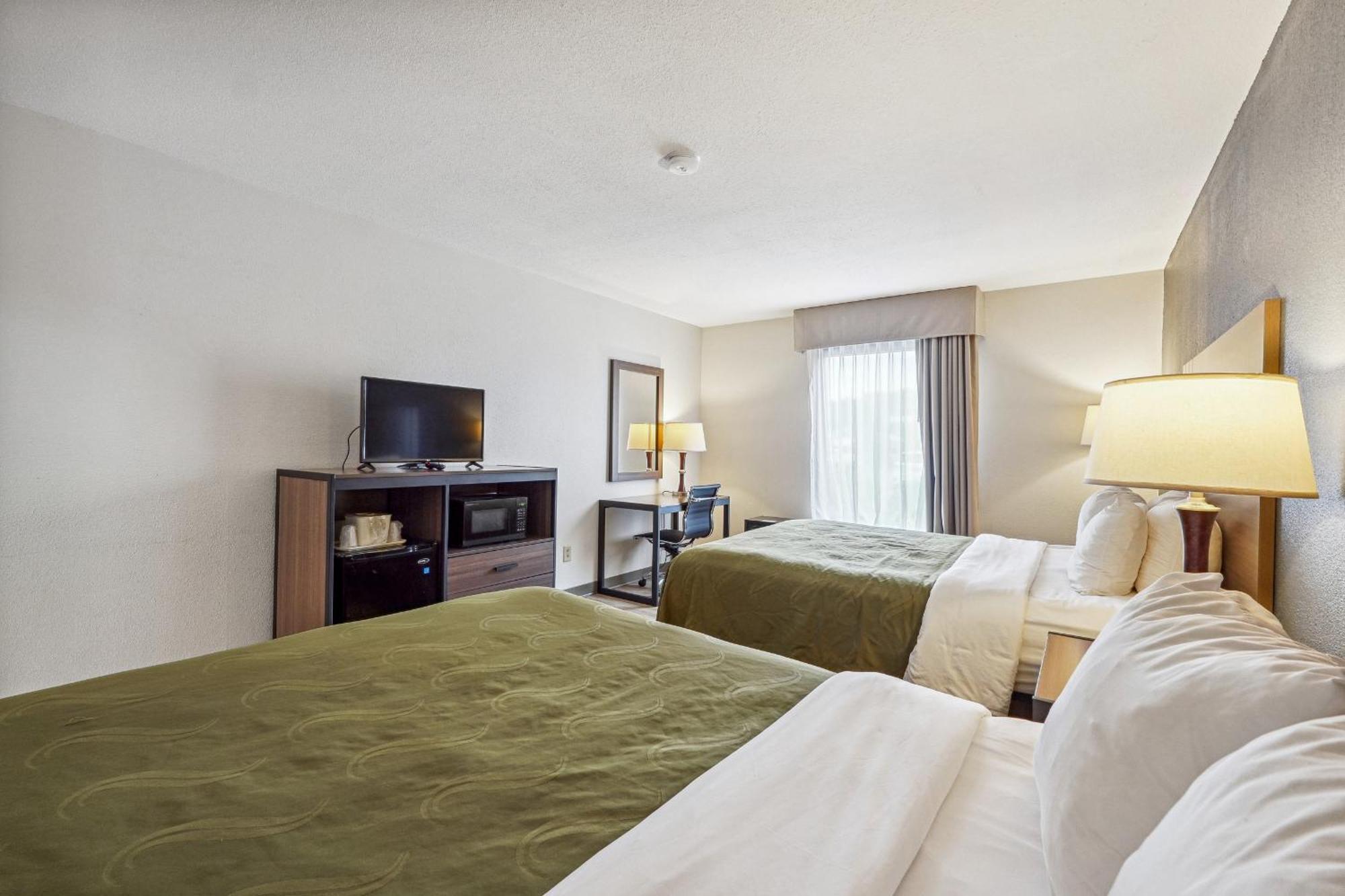 Quality Inn & Suites Dawsonville Ngoại thất bức ảnh