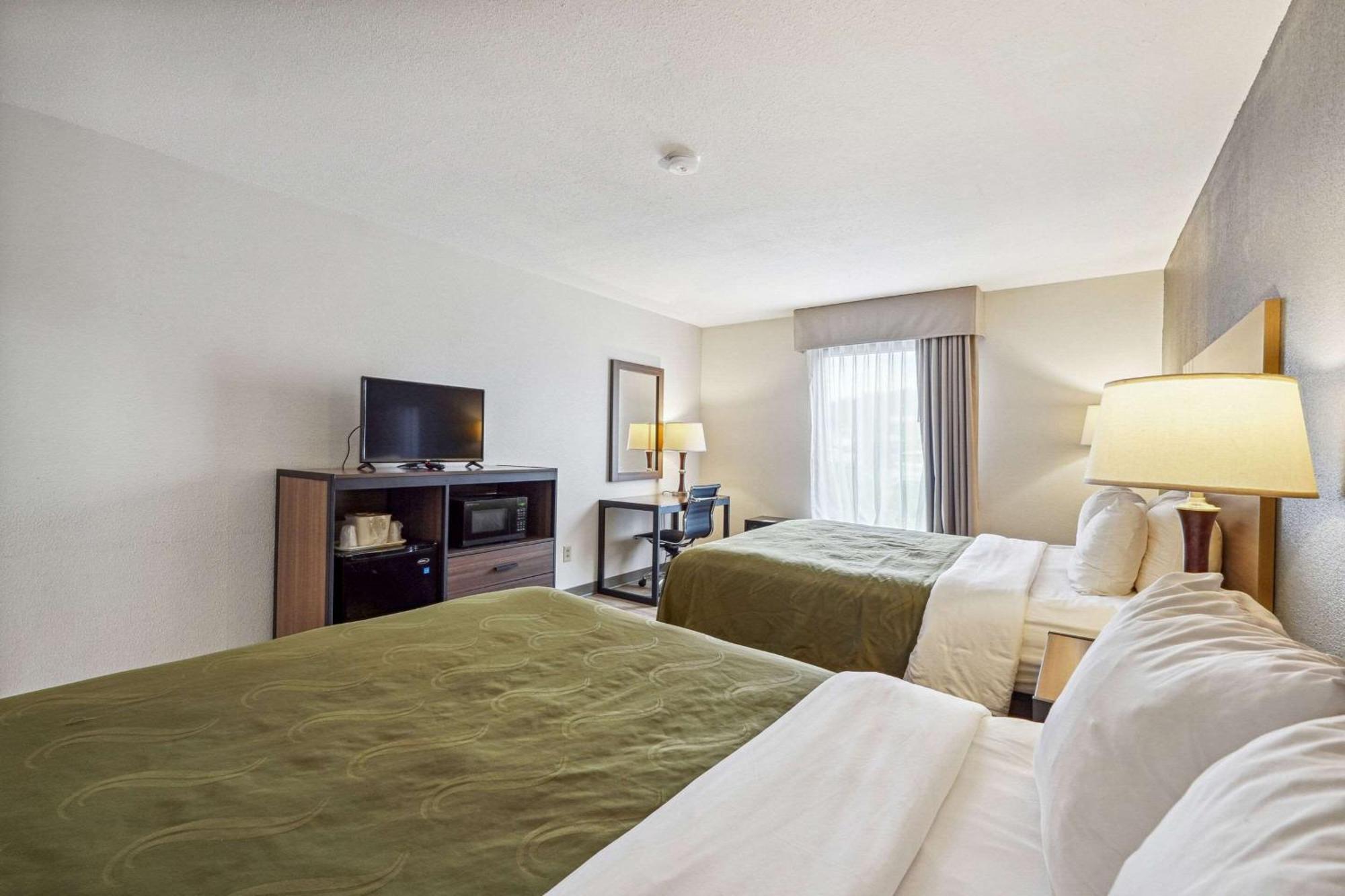 Quality Inn & Suites Dawsonville Ngoại thất bức ảnh