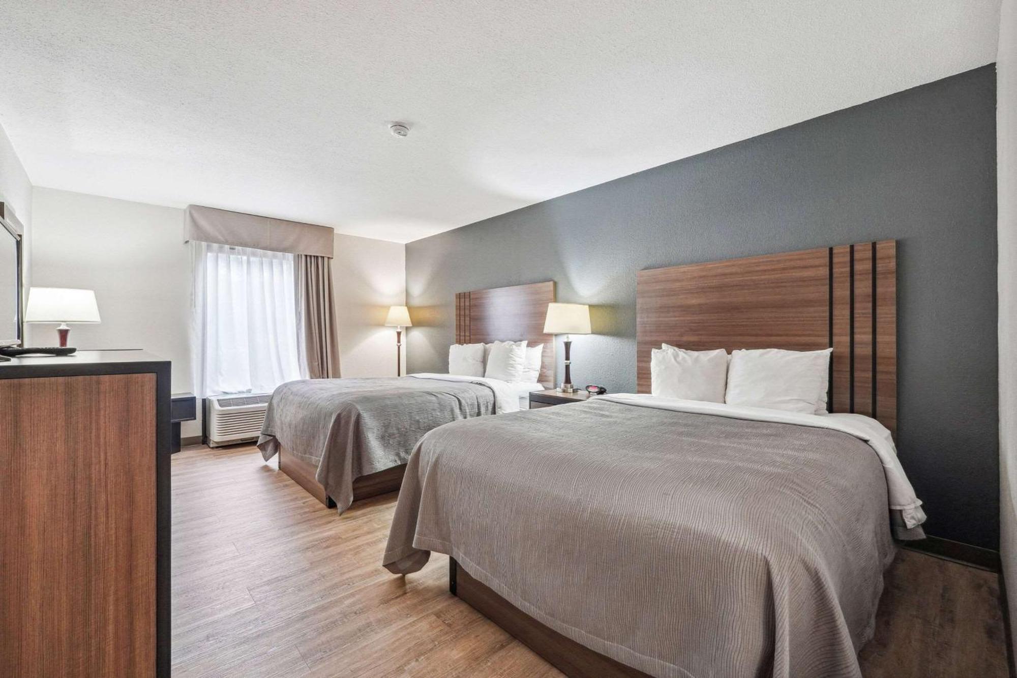 Quality Inn & Suites Dawsonville Ngoại thất bức ảnh